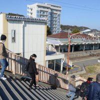 東金駅、市負担で東口改札　構内陸橋の自由通路化も　２５年度完成へ　工事費２億円、予算化方針