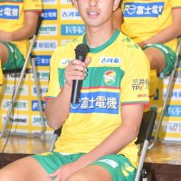 秘めた熱い思い　１６ＭＦ横山暁之　【２０２４俺たちの新戦力】　ジェフ千葉