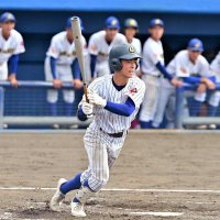 魅せる豪快スイング　水嶋悠右翼手　【聖地を駆ける　中央学院の頂戦】