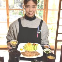 源氏食堂復活　地域活気づけ　店主急逝で閉じた人気店　孤独のグルメ主人公も堪能　ブタ肉塩焼き定食再現　いすみ