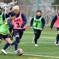 出足、球際負けない　あす長野戦　ジェフ千葉レディースだより