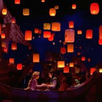 新アトラクション「ラプンツェルのランタンフェスティバル」の一場面。映画を忠実に再現した
