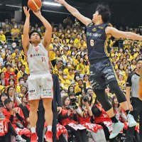 【速報】千葉ジェッツ４強　再延長の末に東地区王者・宇都宮下す　バスケＢリーグ準々決勝