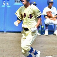 大多喜・中村主将、投打で活躍　５回コールド阻止　第１０６回全国高校野球　千葉大会　第２日