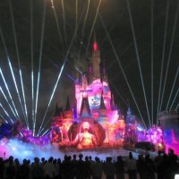 【写真特集】東京ディズニーランドで新ナイトショー　シンデレラ城にプロジェクションマッピング　２０日開幕、事前公開に「すごい」と歓声