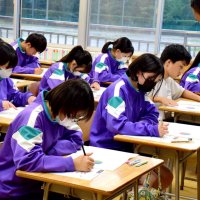 深めた知識「伝えたい」　長生中防災部　検定に初挑戦