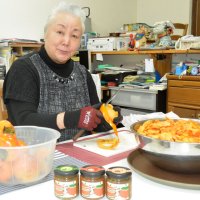 売れない「柿」買い取ります　大多喜の中田さん、みそ造り材料に　カメムシ、猛暑で傷物