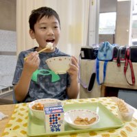 「城下町佐倉」の特別給食　特産味噌や有機米に舌鼓　市内小中学校