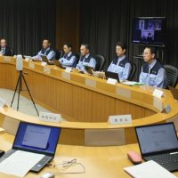 熊谷俊人知事らが出席して開催された千葉県の鳥インフルエンザ対策本部会議＝１２日、県庁