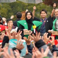 横浜流星さん「福は内」　成田山新勝寺で節分会　新横綱・豊昇龍関（日体大柏高出）ら豆まき　【写真複数あり】
