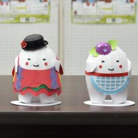 コンサート参加国の伝統衣装姿の「ふっくらたまこ」
