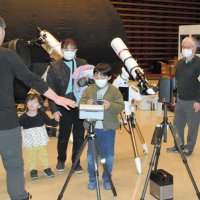 夷隅文化会館で体験ワークショップが行われた
