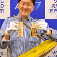 車輪止めをグッズに再生　ＡＮＡ成田エアポートサービス社員・中村啓佑さん（３６）　【ひと模様】