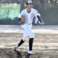 長身の軟投派左腕　飯高聖也　投手　２年　【八街から聖地へ　千葉黎明初のセンバツ】選手紹介