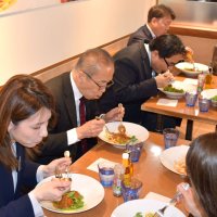 「コノシロ」絶品ソースで　東武百貨店の生パスタ専門店　船橋尽くし新メニュー