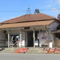 城跡どこに　思い巡らせ　交通要衝、祭り根付く　上総牛久駅（小湊鉄道）　【駅から２kmのおもしろ散歩　千葉地理学会】