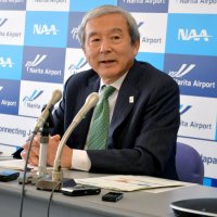 成田旅客５期ぶり４０００万人超　２４年度外国人が最多　日本人回復は１９年度比６割