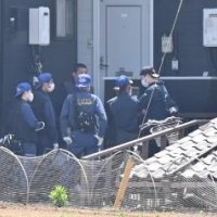 【速報】船橋立てこもり、男の身柄確保　警察官が突入