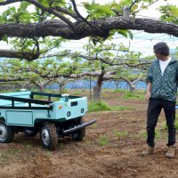 ＡＩロボ農家支援　柏拠点ベンチャー「輝翠」　自動追従で運搬、負担軽減　宇宙工学の知識活用