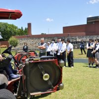 ゴルフ場日本一市原で働こう！！　高校生が職場見学　コースでプレーも