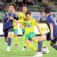 打ち合いドロー　数的不利も耐え切る　ジェフ千葉