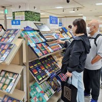 ご褒美商品、食品人気　千葉県内百貨店、お中元商戦本格化　県産コーナー　「涼」がテーマ