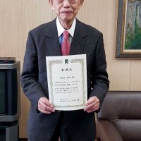 働いて７０年超、次は教壇に　千葉商科大学サイエンスアカデミー特別客員教授　鵜飼史郎さん（９３）　【ピープル】