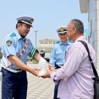 永田裕志選手（東金出身プロレスラー）、飲酒運転にＮＯ　一日署長、海の駅で啓発