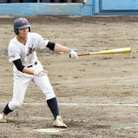 松戸六実継続試合制す　前日降板　佐古が殊勲打　第１０７回全国高校野球　千葉大会　第７日