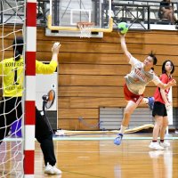 尾上１１得点に自信　昭和学院８強進出　ハンドボール　全国高校総体　第１３日