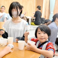 四街道で「朝飯図書館」　しっかり食べてさあ勉強