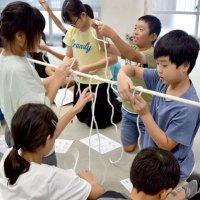 一日かけ防災学ぼう　習志野・秋津小で体験イベント　アルファ化米も体験
