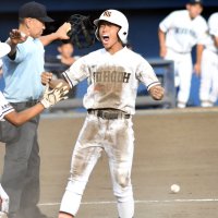 木更津総合、延長制し４強　今春選抜出場の黎明破る　第７８回秋季千葉県高校野球大会　準々決勝