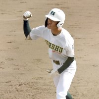 専大松戸・柴田Ｖ打　気合十分「貢献できた」　第７８回秋季関東高校野球大会