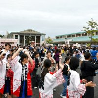 復活音頭に喜びの輪　記念事業で祭り行事　神崎