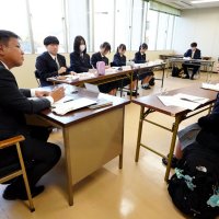 自分が市長ならば…　高校生まちづくり提案　匝瑳２校の生徒会役員