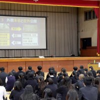 外務省職員、松尾高で講座　仕事紹介、進路選択参考に　山武