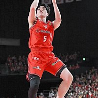 Ｗ杯アジア予選合宿メンバー　渡辺雄、富樫、１９歳瀬川　千葉ジェッツ