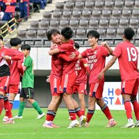 流通経大柏連覇、フクアリ歓喜　苦闘も糧に日本一へ　全国高校サッカー千葉県大会決勝