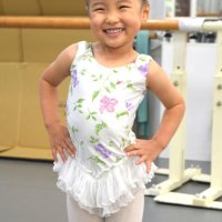 【動画あり】「早く踊りたい」　２歳で小児がんの少女、病室で夢見たバレエの舞台へ　柏市の今村なつちゃん（４）