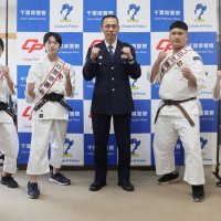 平穏な年末年始へ少林寺演武で激励　横芝敬愛高生が一日署長