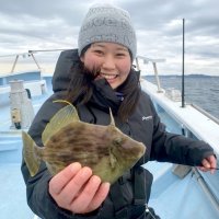竹岡沖で釣り上げたカワハギ（写真は「萬栄丸」提供）