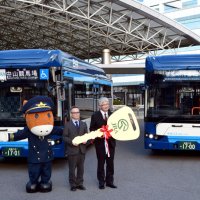 中山競馬場にＥＶバス　「有馬記念」前日から運行　船橋