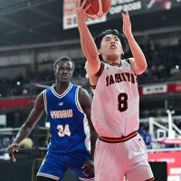 八千代、終盤に意地　高校バスケウインターカップ