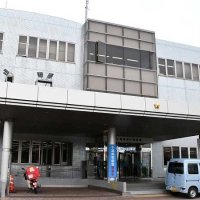 「やりすぎて覚えてない」　駐車場の車に傷を付けた疑い　松戸のマンション