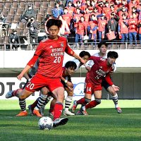 大藤、貴重な追加点　鋭く攻めＰＫ　流通経大柏　第１０４回全国高校サッカー選手権