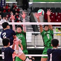 チーム一丸も初戦敗退　市船橋　全日本高校バレー第３日