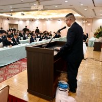 盲導犬利用者、自立の歩みに「拒否の壁」　交通機関や飲食店に理解求める　偏見や誤解「まず知って」　千葉市美浜区で講演