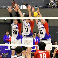 秋山、攻守に躍動　千葉ドット　バレーＶリーグ