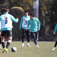勝敗にはこだわる　「走る・闘う」表現できるか　ちばぎんカップ　ジェフ千葉